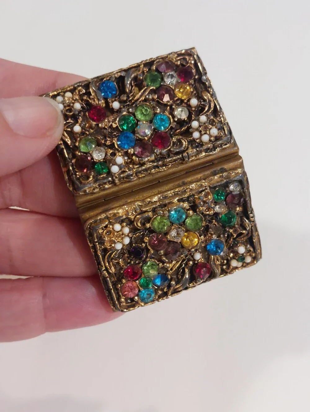 Vintage Floral Rhinestone & Brass Medicine Pill Box Case heavy well made